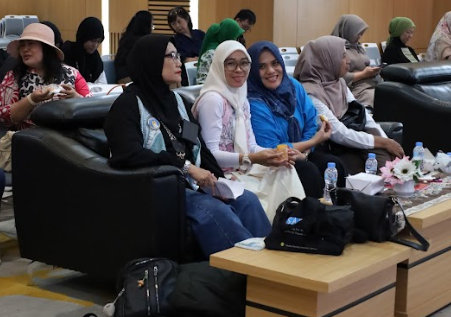 Peluncuran Dan Bedah Buku Para Priyayi Karya Umar Kayam